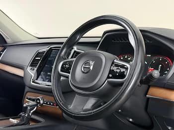 Used Volvo XC90 2018 for sale - 79497340: Photo