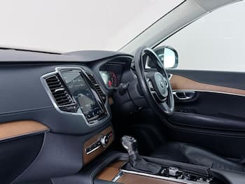 Used Volvo XC90 2018 for sale - 79497340: Photo