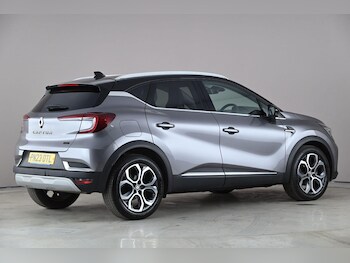 Used Renault Captur 2023 for sale - 78341119: Photo
