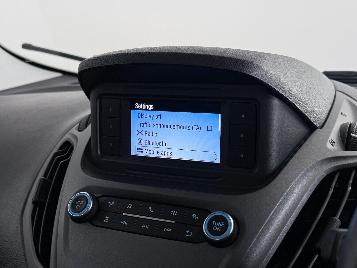 Used Ford Transit Courier 2020 for sale - 77181257: Photo 28