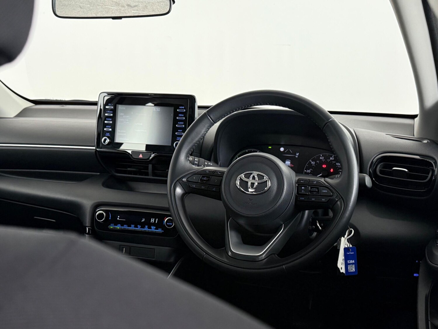 Used Toyota Yaris 2023 for sale - 77659179: Photo 15