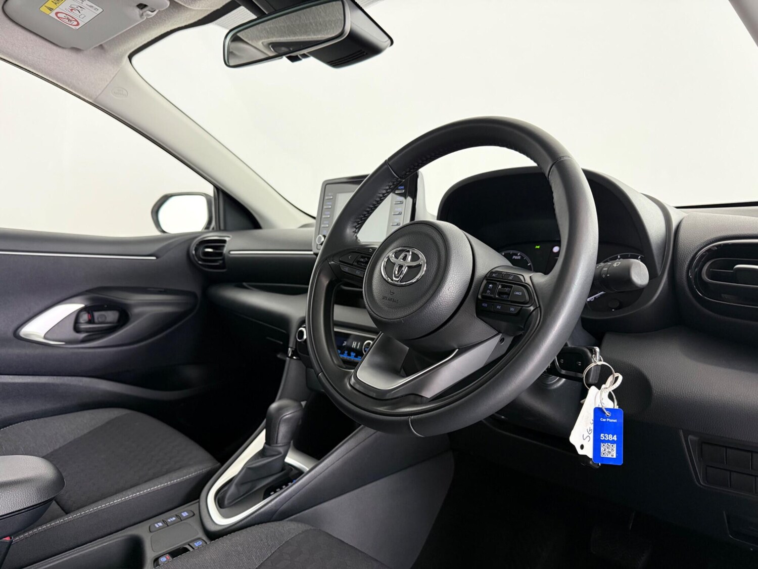 Used Toyota Yaris 2023 for sale - 77659179: Photo 18