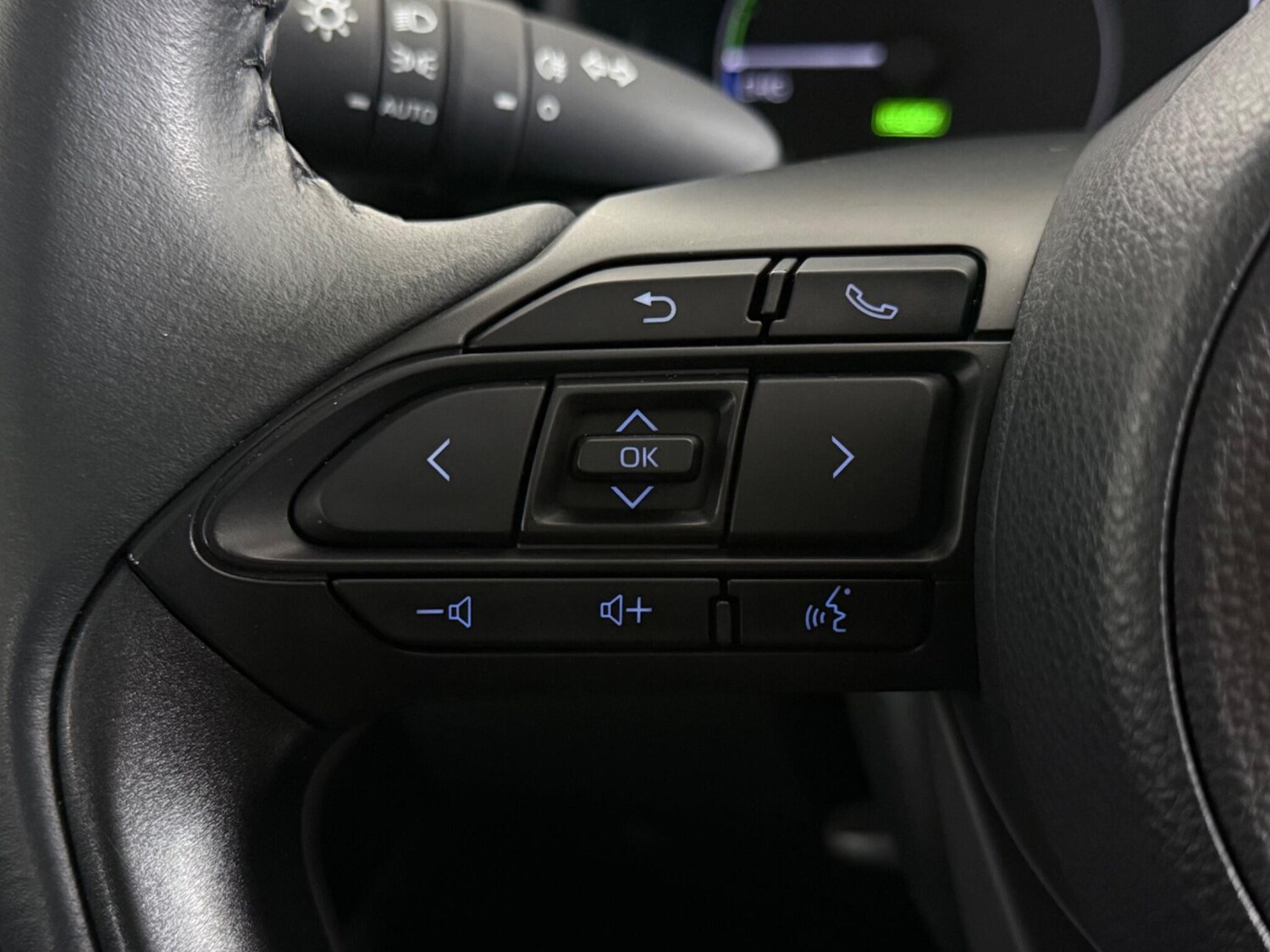 Used Toyota Yaris 2023 for sale - 77659179: Photo 19