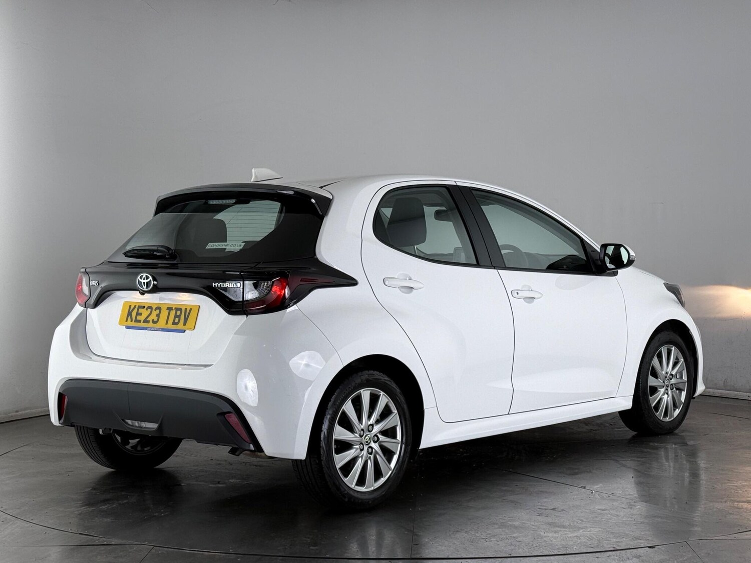 Used Toyota Yaris 2023 for sale - 77659179: Photo 6