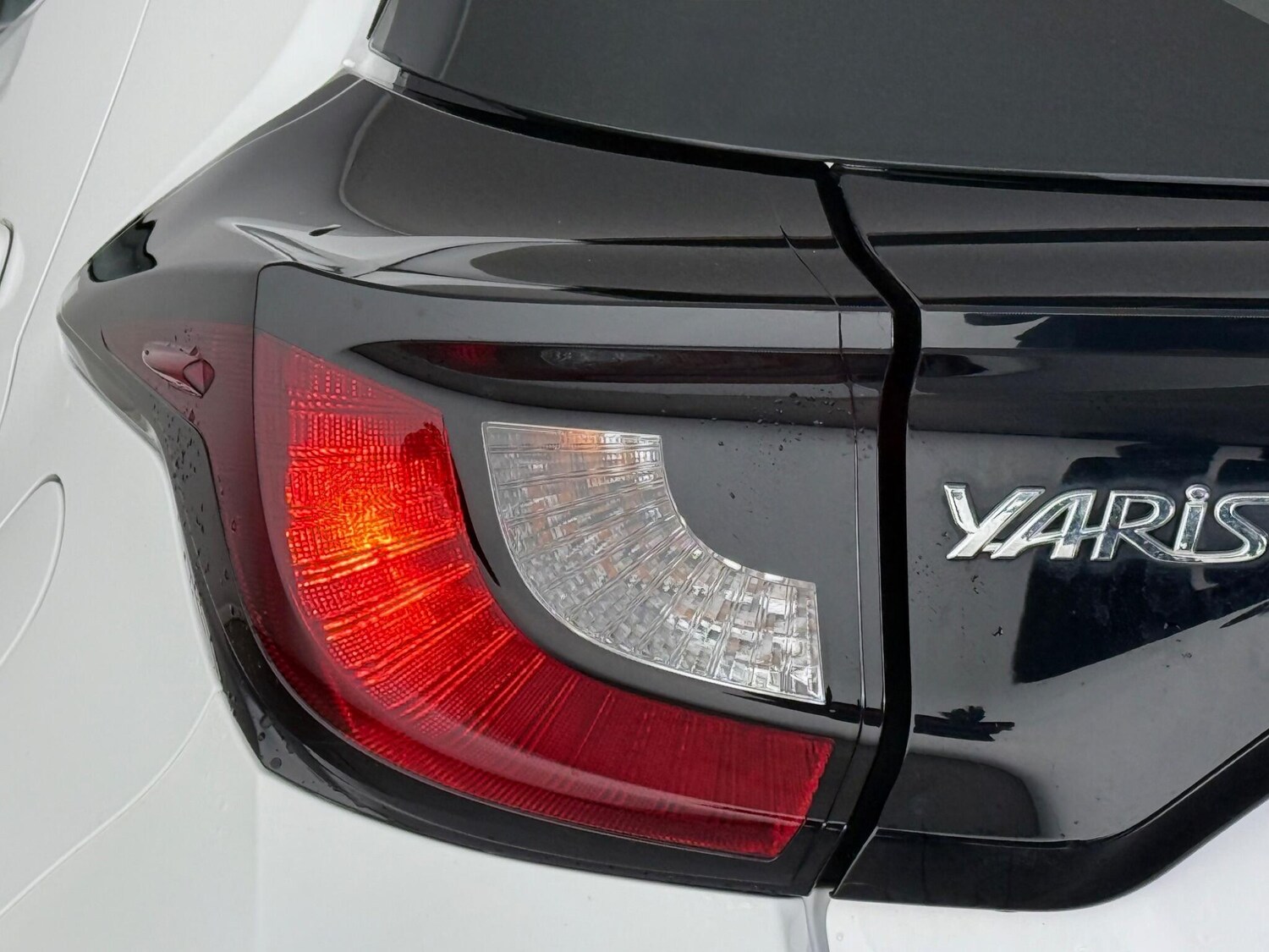 Used Toyota Yaris 2023 for sale - 77659179: Photo 8