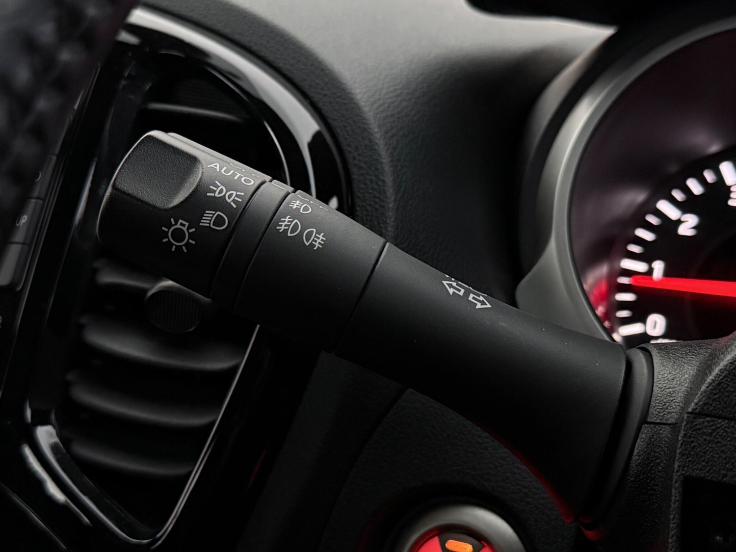 Used Nissan Juke 2018 for sale - 78116681: Photo 15