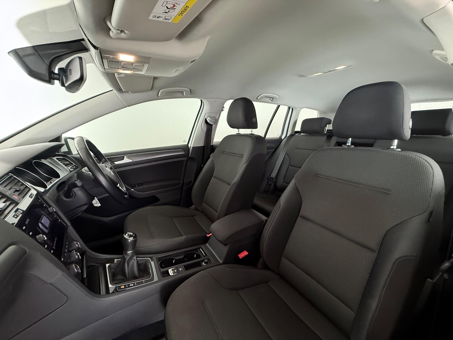 Used Volkswagen Golf 2018 for sale - 77591194: Photo 10