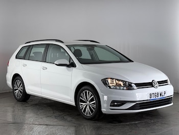 Used Volkswagen Golf 2018 for sale - 77591194: Photo