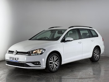 Used Volkswagen Golf 2018 for sale - 77591194: Photo