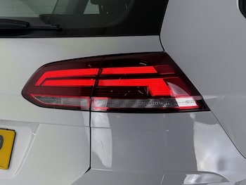 Used Volkswagen Golf 2018 for sale - 77591194: Photo