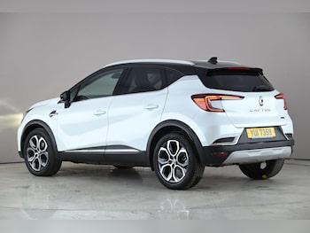 Used Renault Captur 2023 for sale - 78237069: Photo