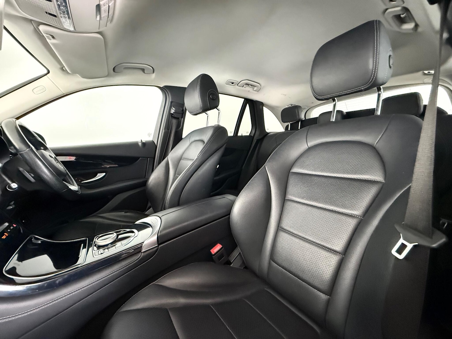 Used Mercedes-Benz GLC 2019 for sale - 76468169: Photo 17