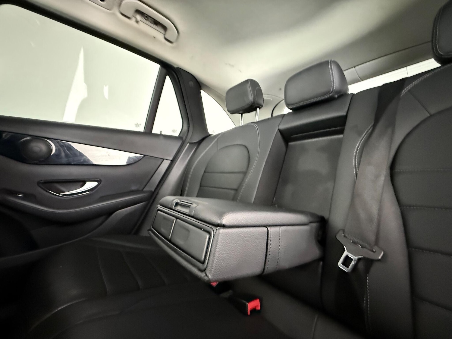 Used Mercedes-Benz GLC 2019 for sale - 76468169: Photo 19