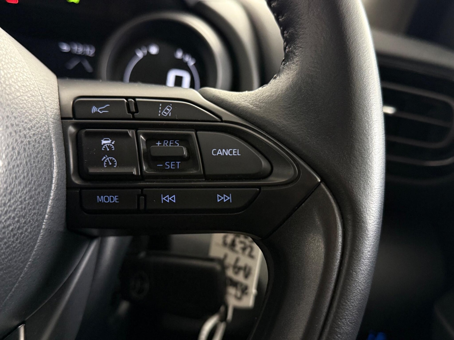 Used Toyota Yaris 2022 for sale - 77246239: Photo 19