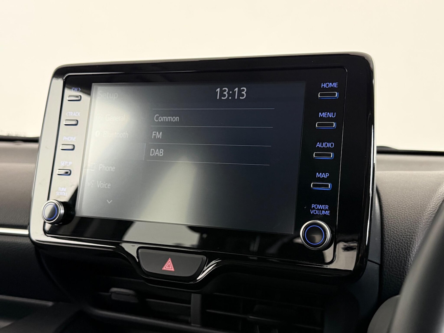 Used Toyota Yaris 2022 for sale - 77246239: Photo 27