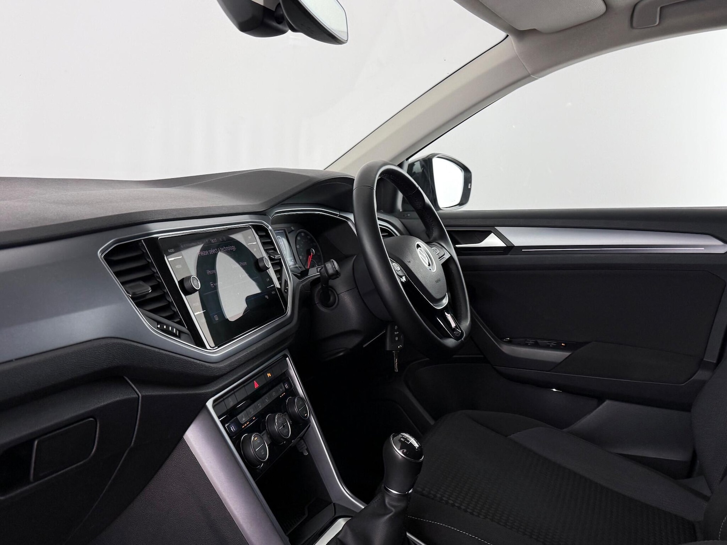 Used Volkswagen T-Roc 2021 for sale - 77222467: Photo 18