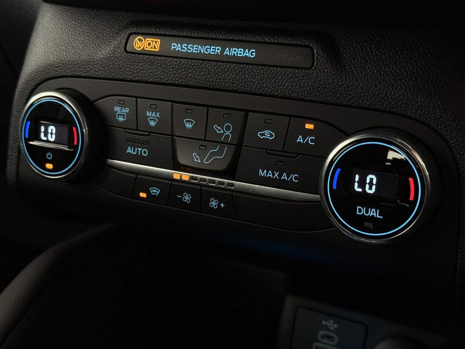 Used Ford Kuga 2022 for sale - 77243641: Photo 38