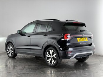 Used Volkswagen T-Cross 2022 for sale - 77575507: Photo