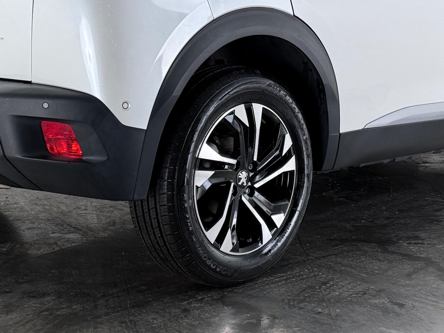 Used Peugeot 2008 2021 for sale - 77260181: Photo 9