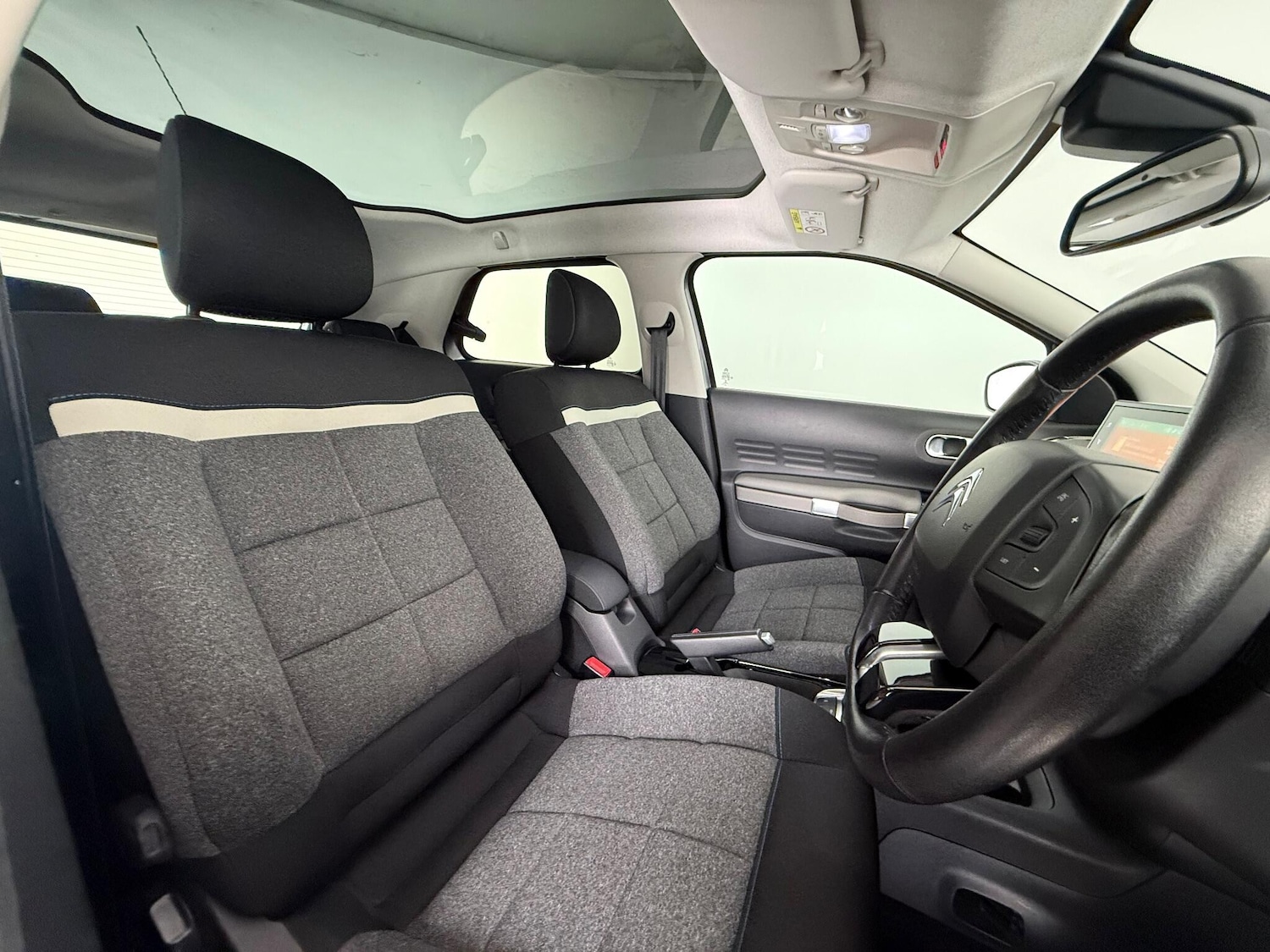 Used Citroen C4 Cactus 2019 for sale - 76714816: Photo 16