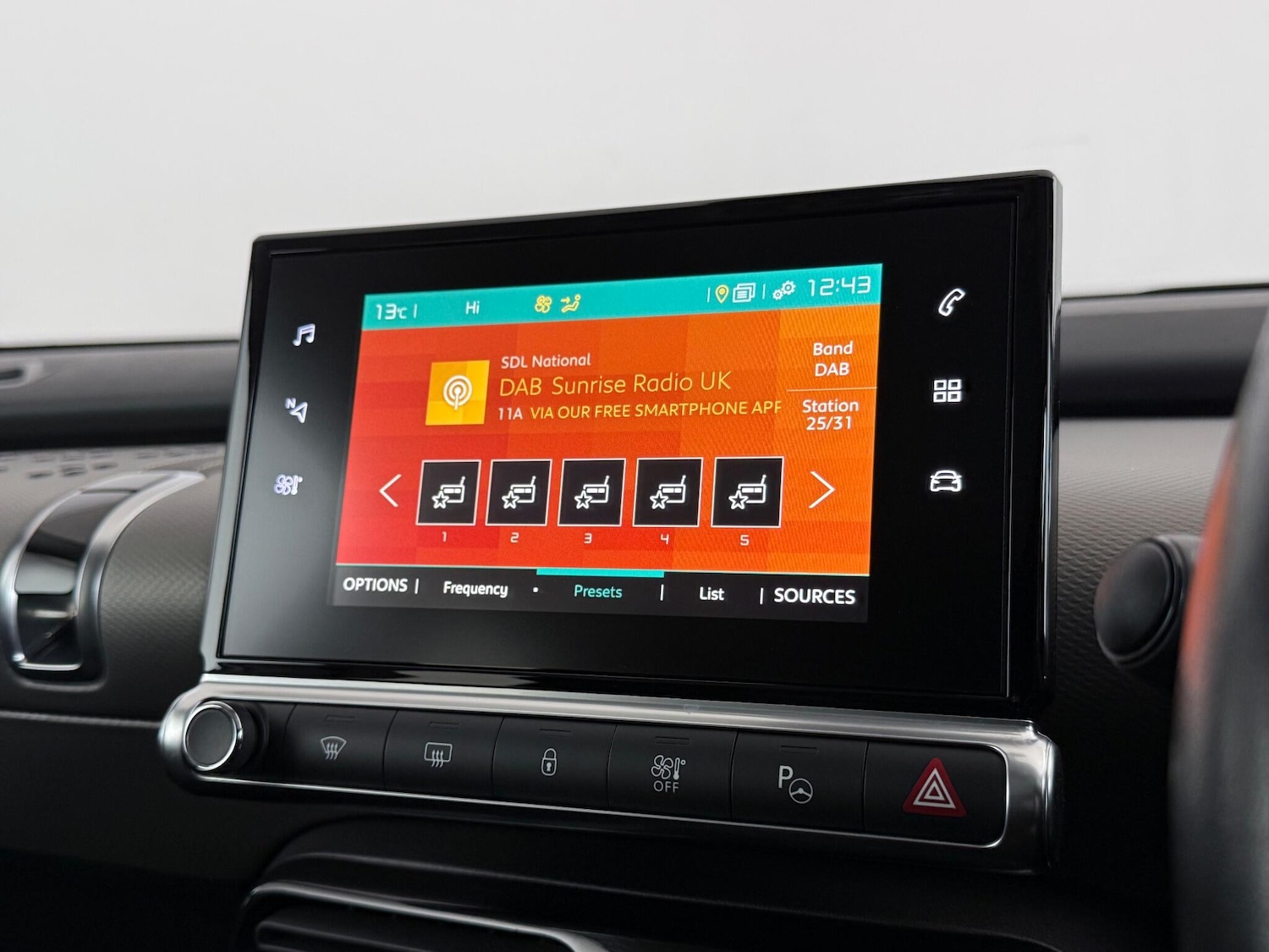 Used Citroen C4 Cactus 2019 for sale - 76714816: Photo 32