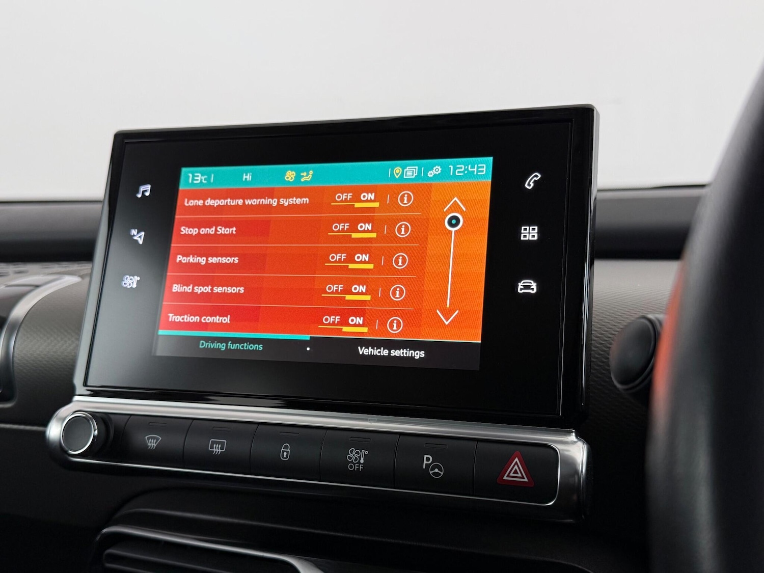 Used Citroen C4 Cactus 2019 for sale - 76714816: Photo 37