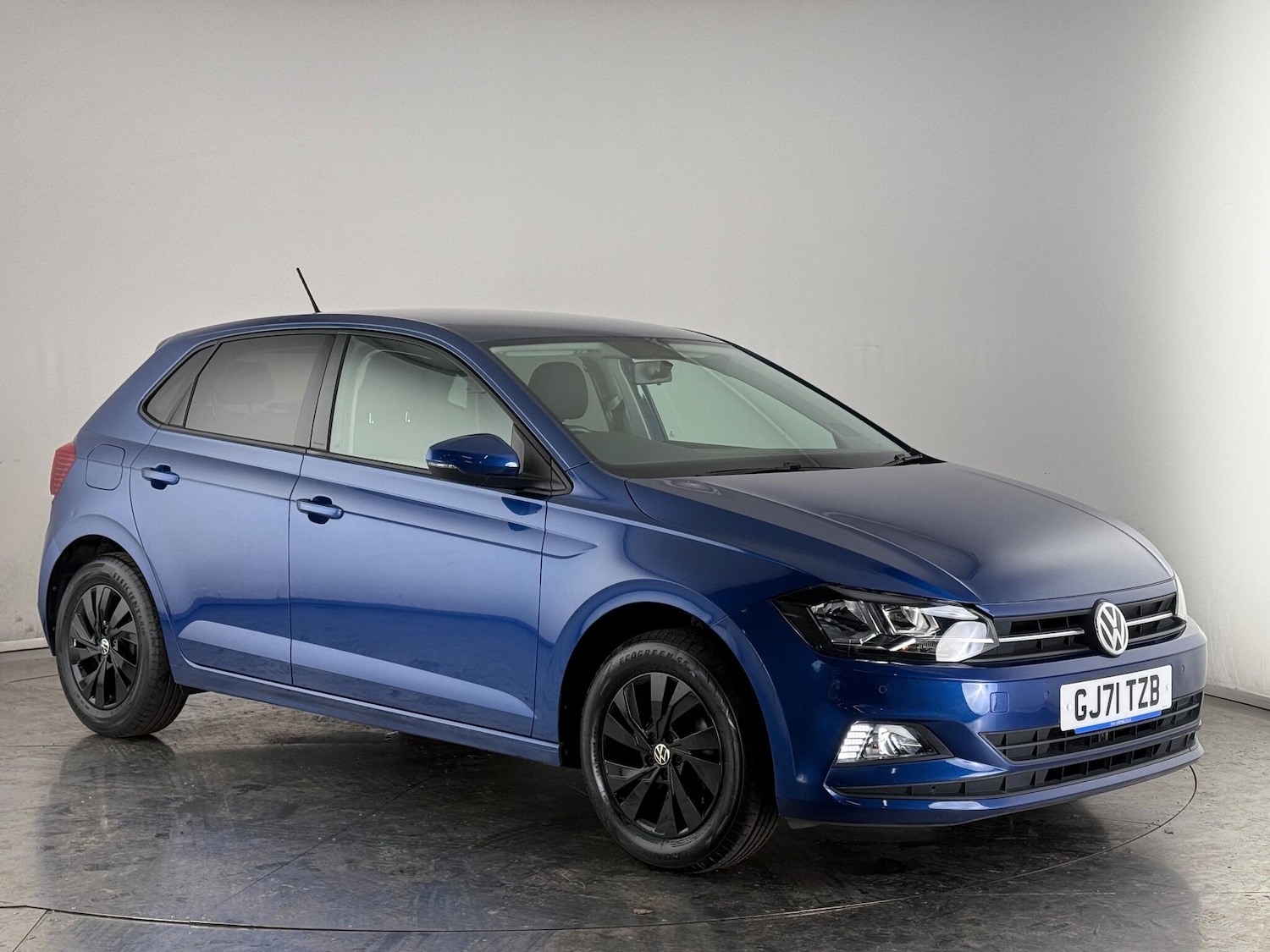 Used Volkswagen Polo 2021 for sale - 76468769: Photo 1