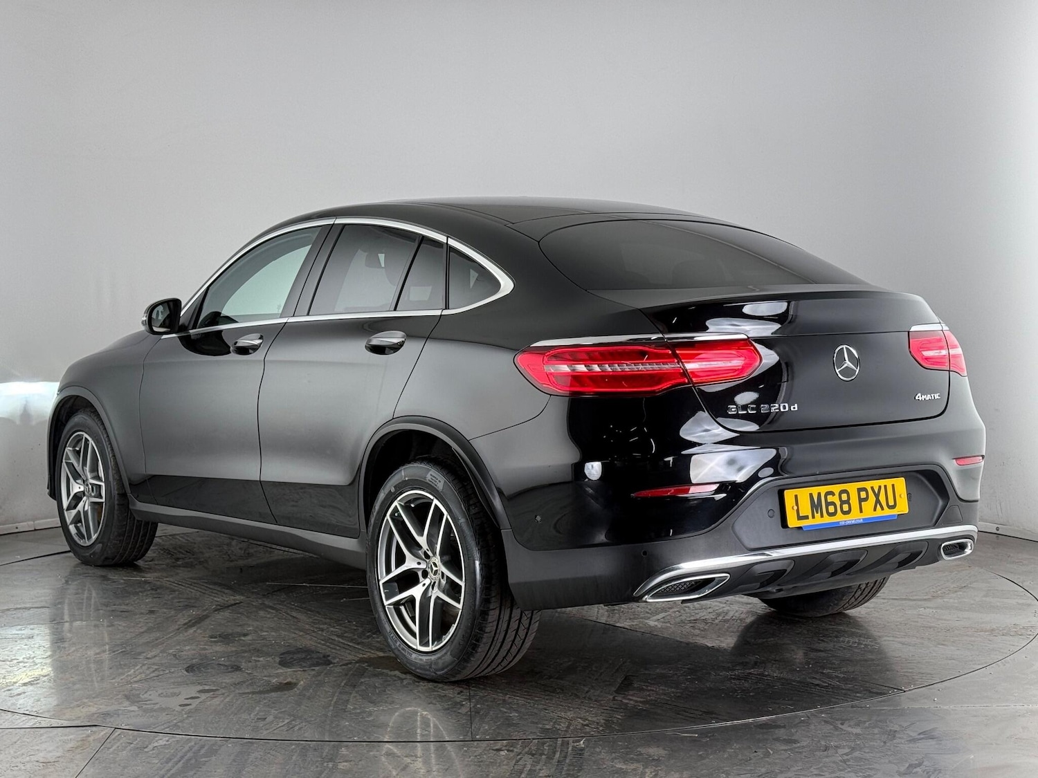 Used Mercedes-Benz GLC 2018 for sale - 76468094: Photo 4