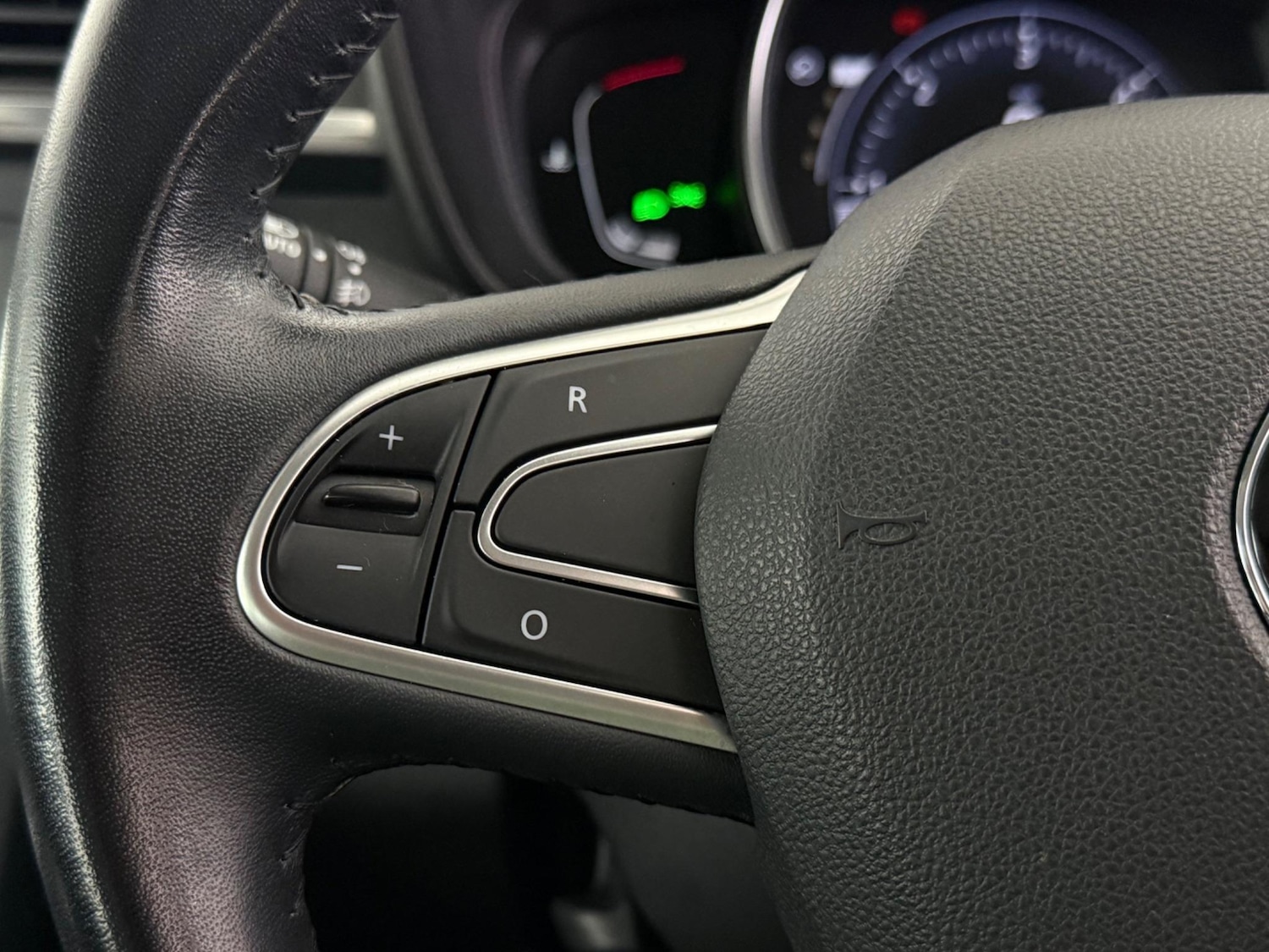 Used Renault Kadjar 2018 for sale - 77216528: Photo 19