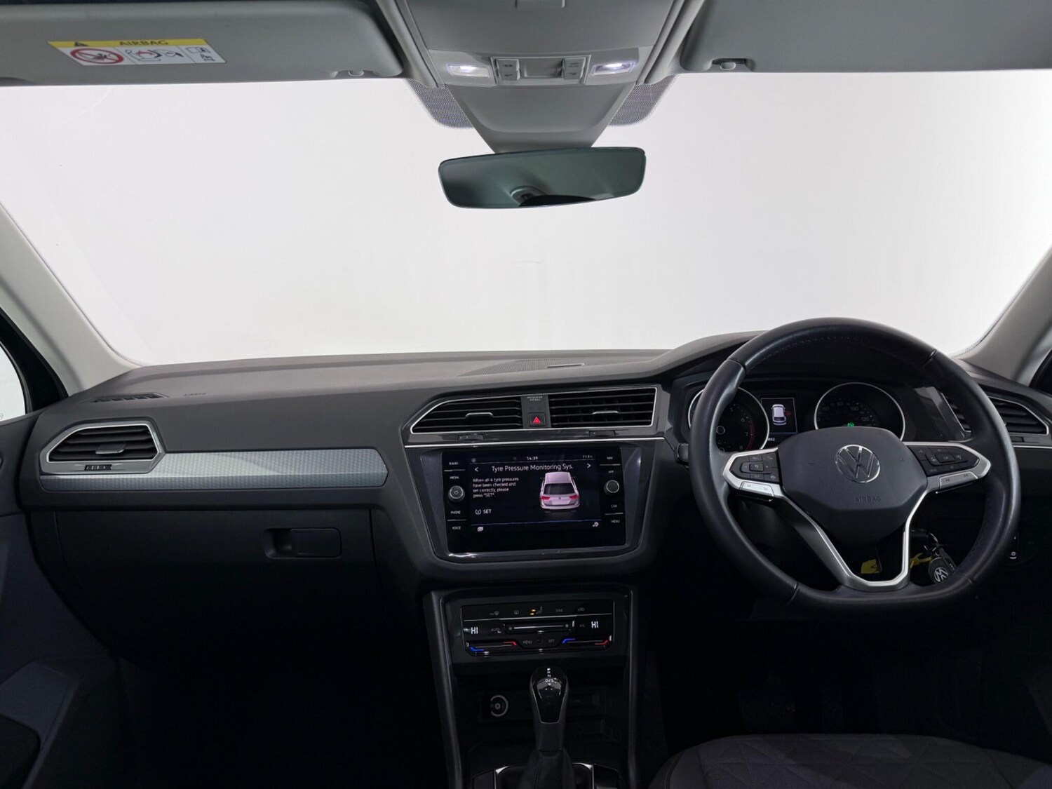 Used Volkswagen Tiguan 2021 for sale - 77525219: Photo 17