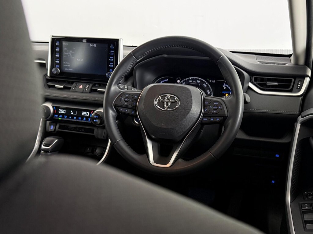 Used Toyota RAV4 2021 for sale - 76086436: Photo 22