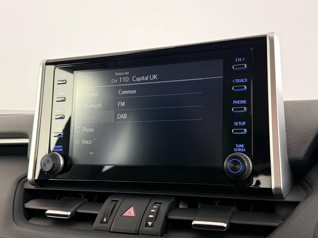 Used Toyota RAV4 2021 for sale - 76086436: Photo 37