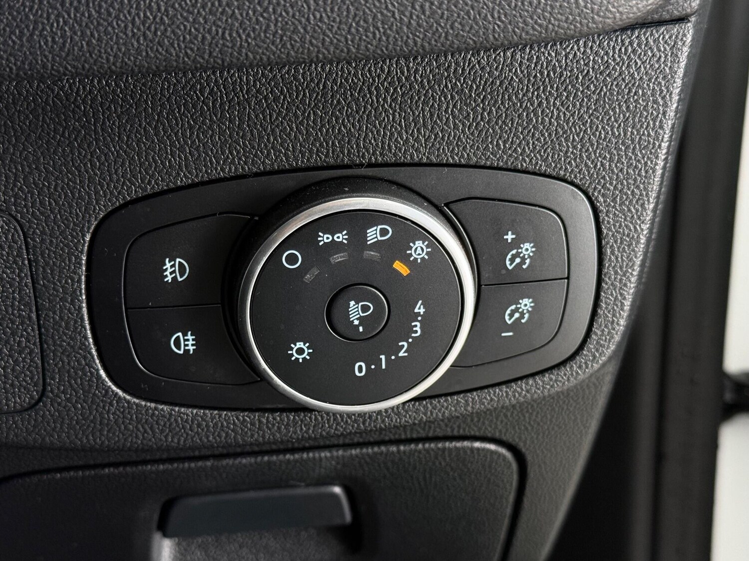 Used Ford Focus 2020 for sale - 76468695: Photo 23