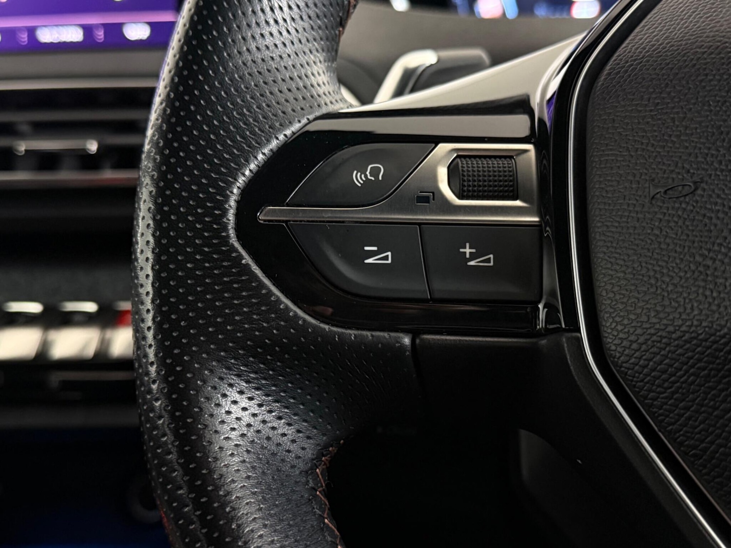 Used Peugeot 3008 2018 for sale - 77371883: Photo 13