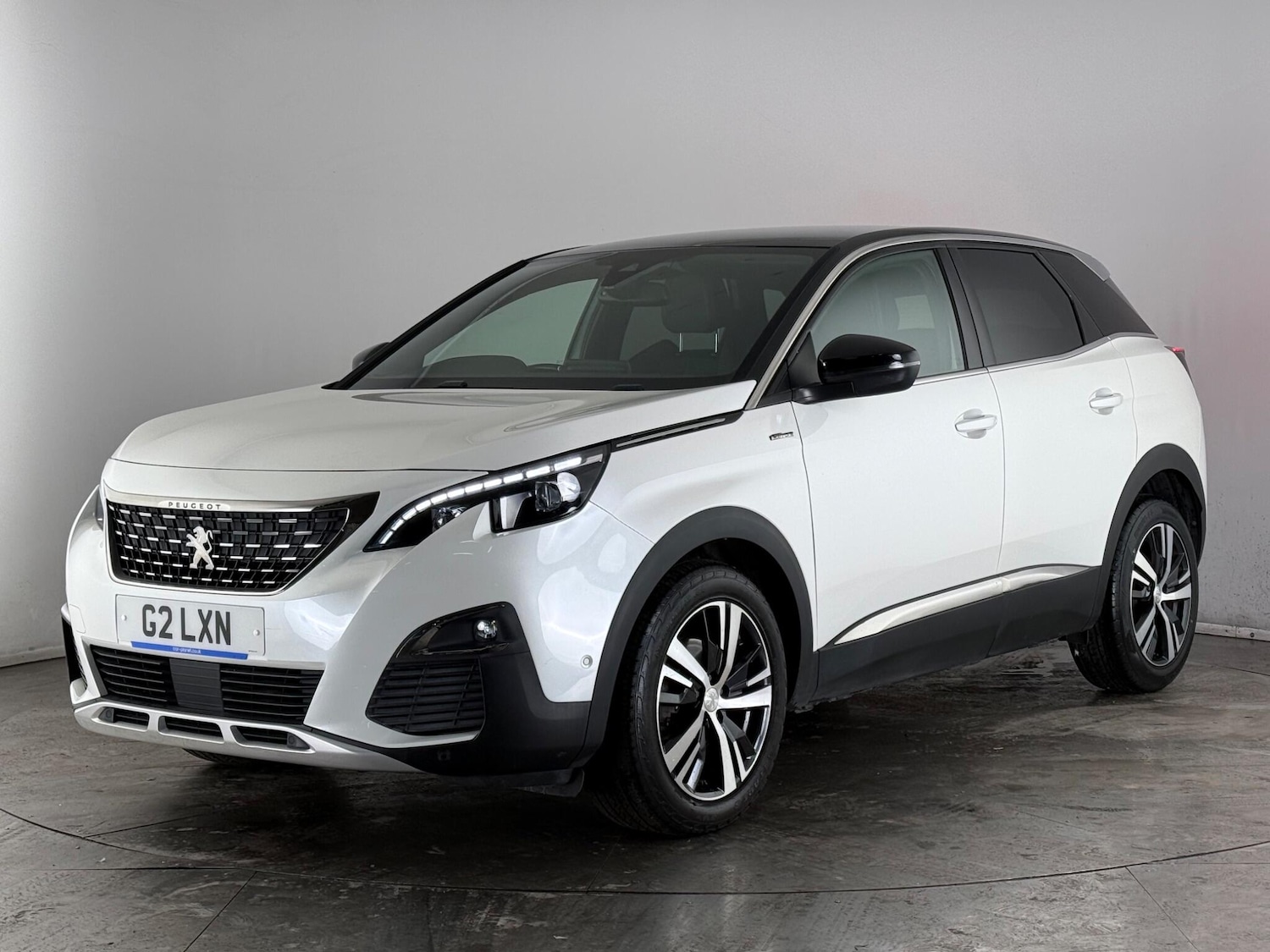 Used Peugeot 3008 2018 for sale - 77371883: Photo 3