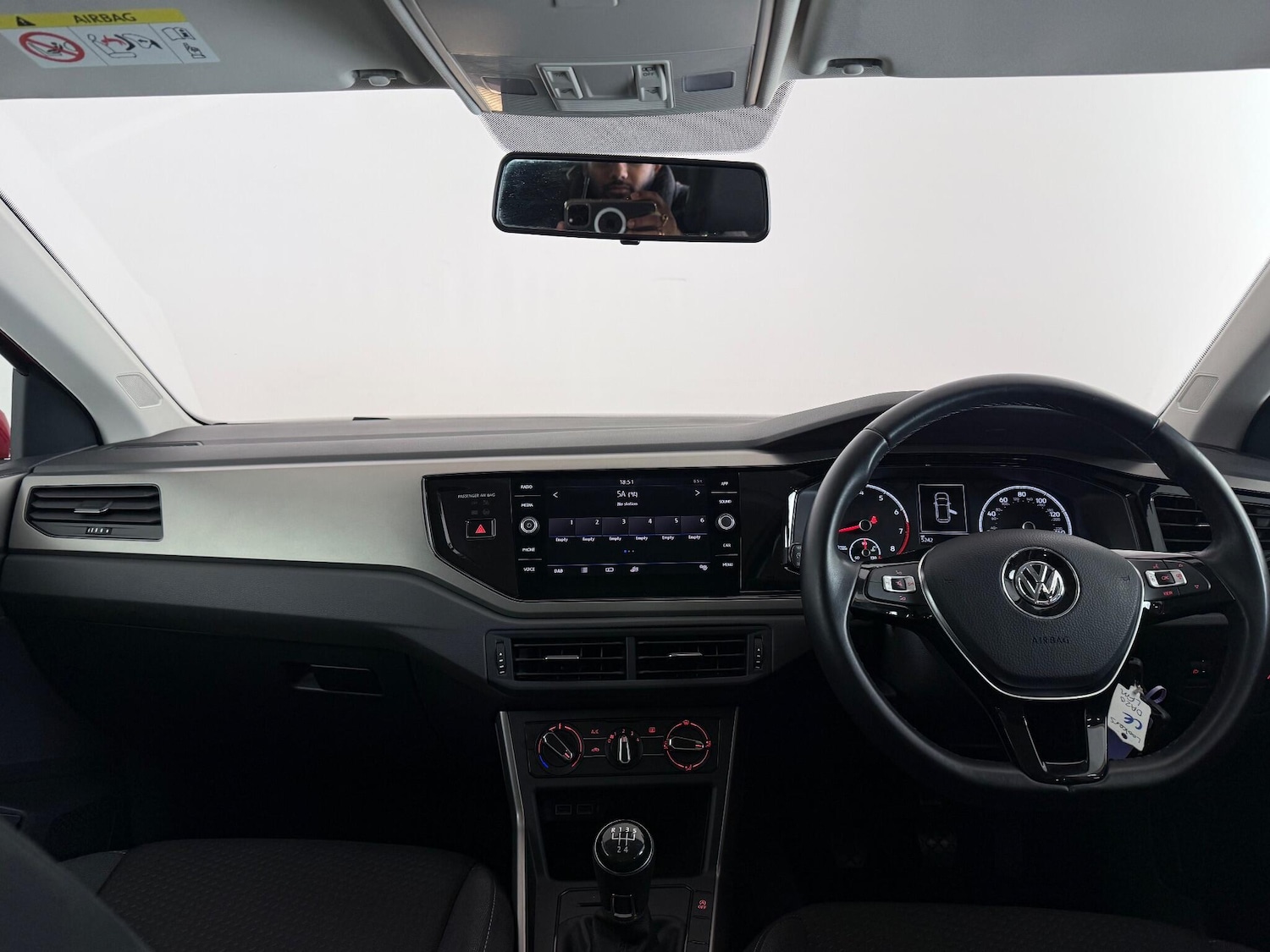 Used Volkswagen Polo 2020 for sale - 76620037: Photo 20