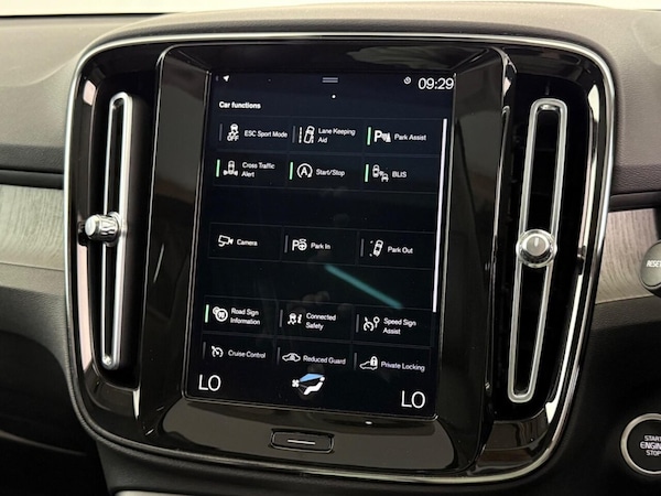 Used Volvo XC40 2021 for sale - 75321095: Photo 37