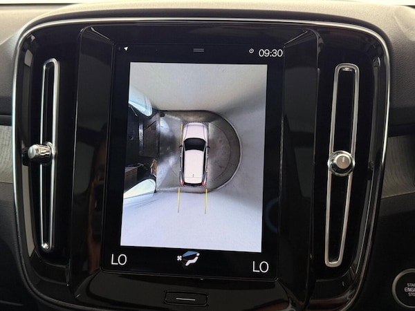 Used Volvo XC40 2021 for sale - 75321095: Photo 41