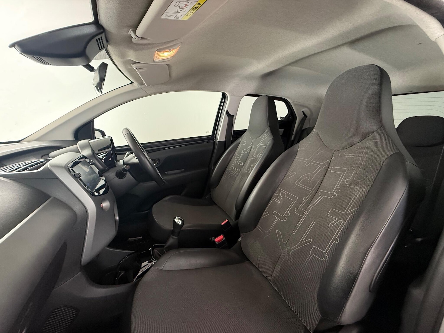 Used Toyota AYGO 2018 for sale - 76468613: Photo 17