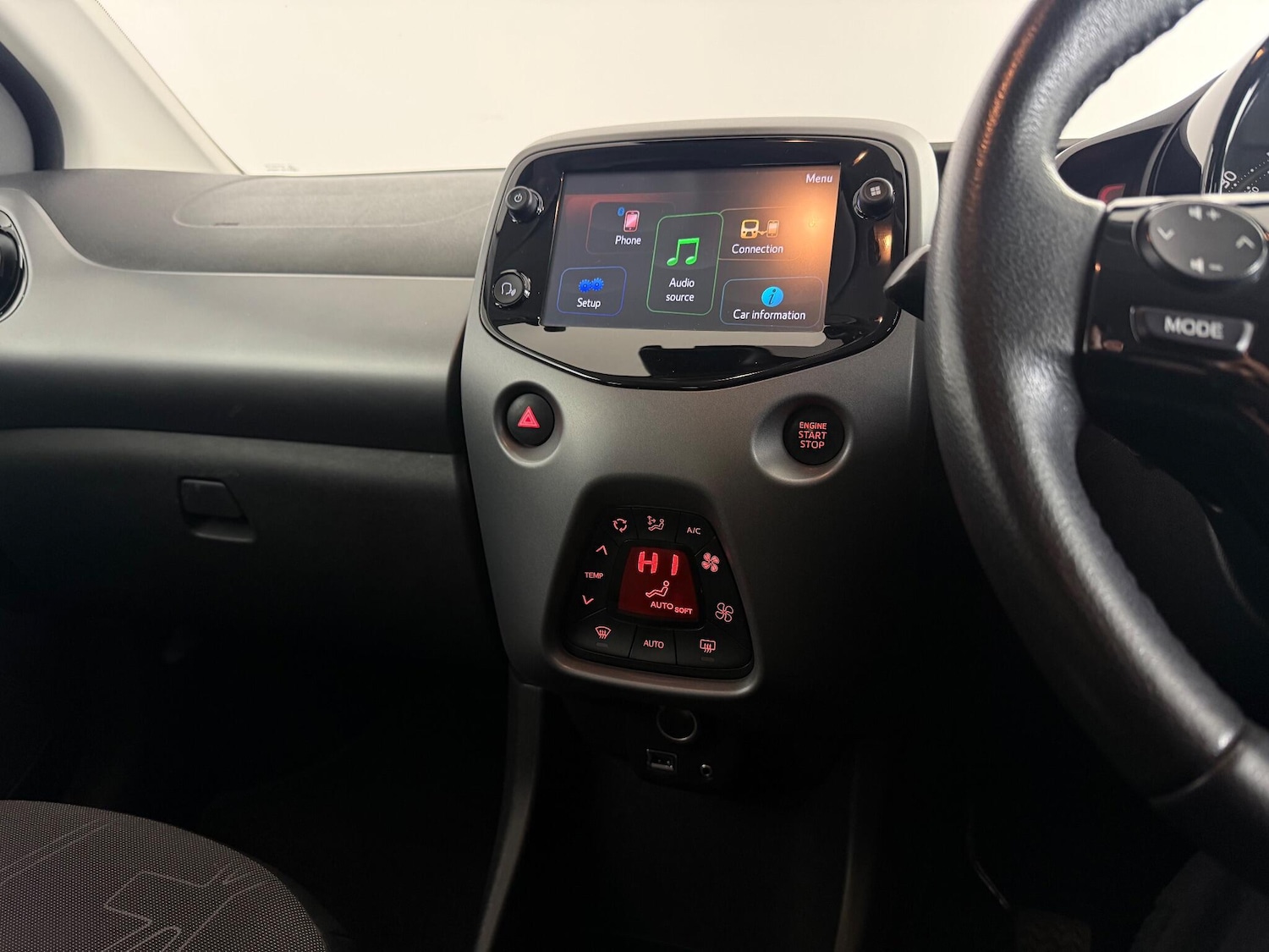 Used Toyota AYGO 2018 for sale - 76468613: Photo 39