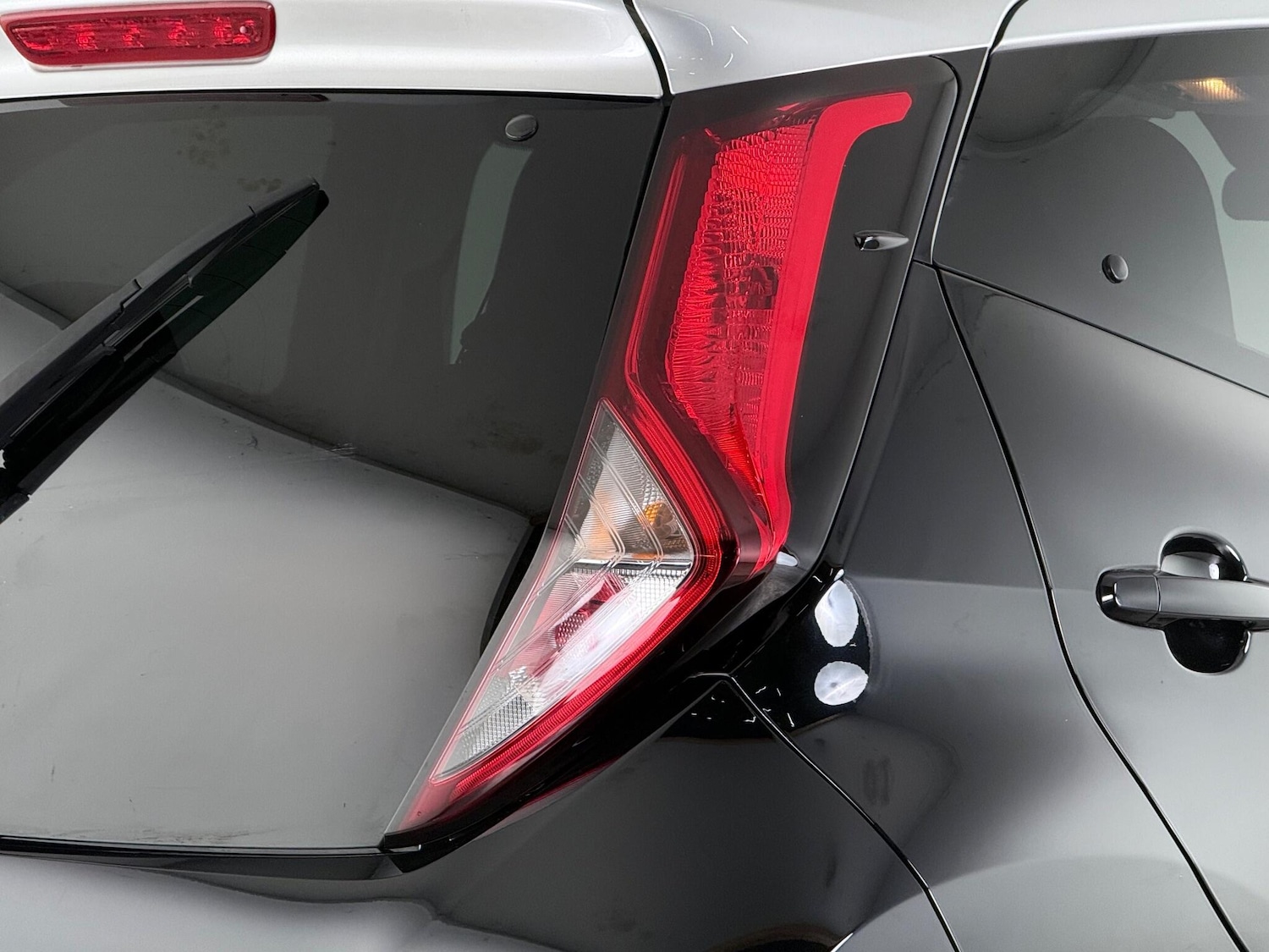 Used Toyota AYGO 2018 for sale - 76468613: Photo 9