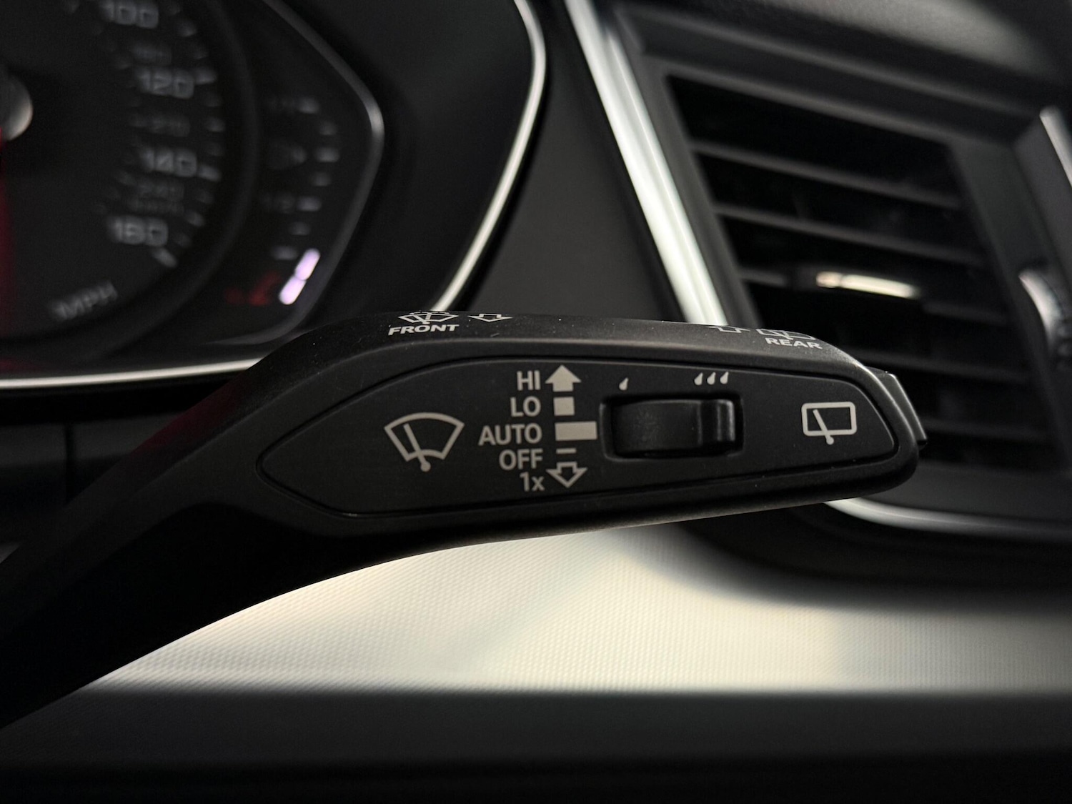 Used Audi Q5 2018 for sale - 77222573: Photo 23