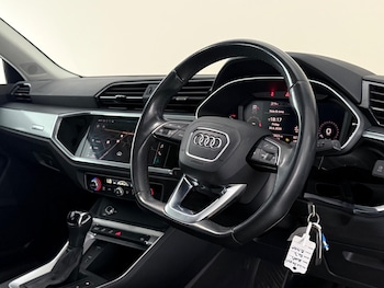 Used Audi Q3 2020 for sale - 79013295: Photo