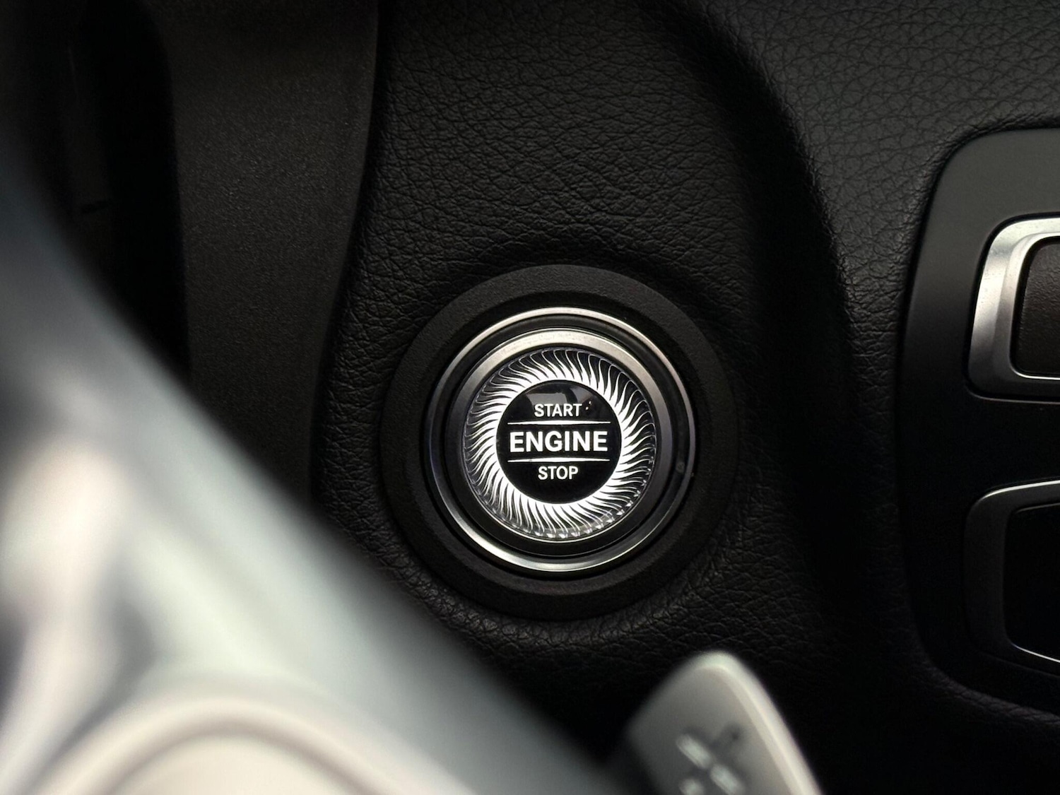 Used Mercedes-Benz C Class 2019 for sale - 76468588: Photo 26