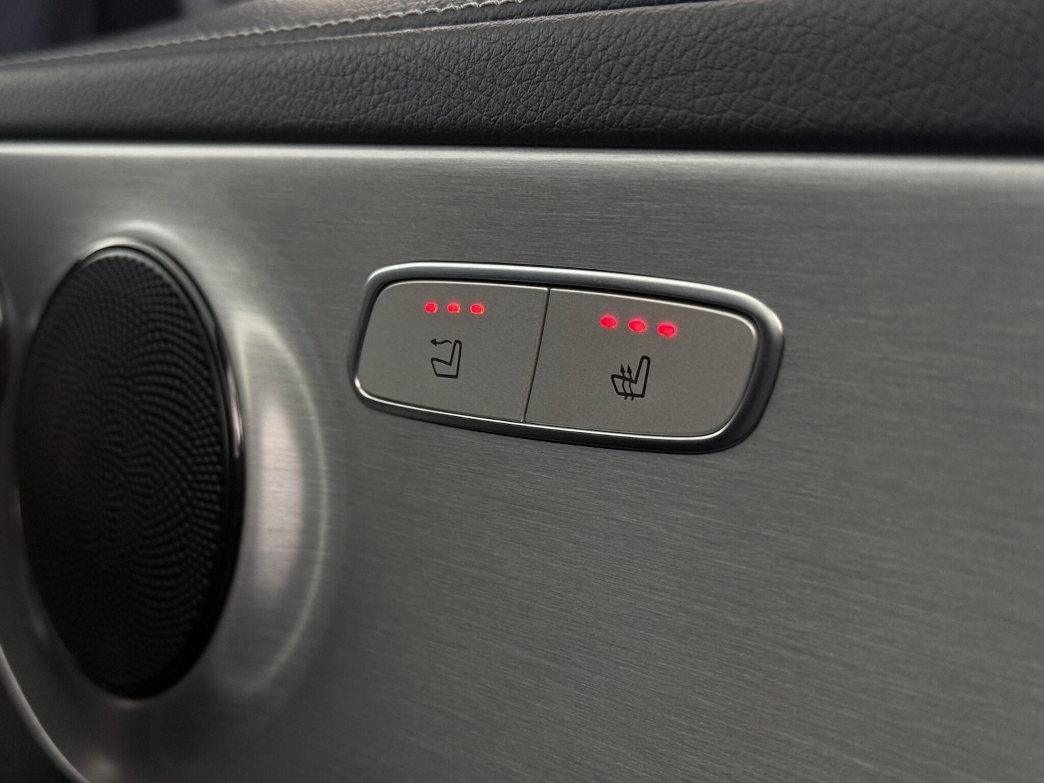 Used Mercedes-Benz C Class 2019 for sale - 76468588: Photo 30