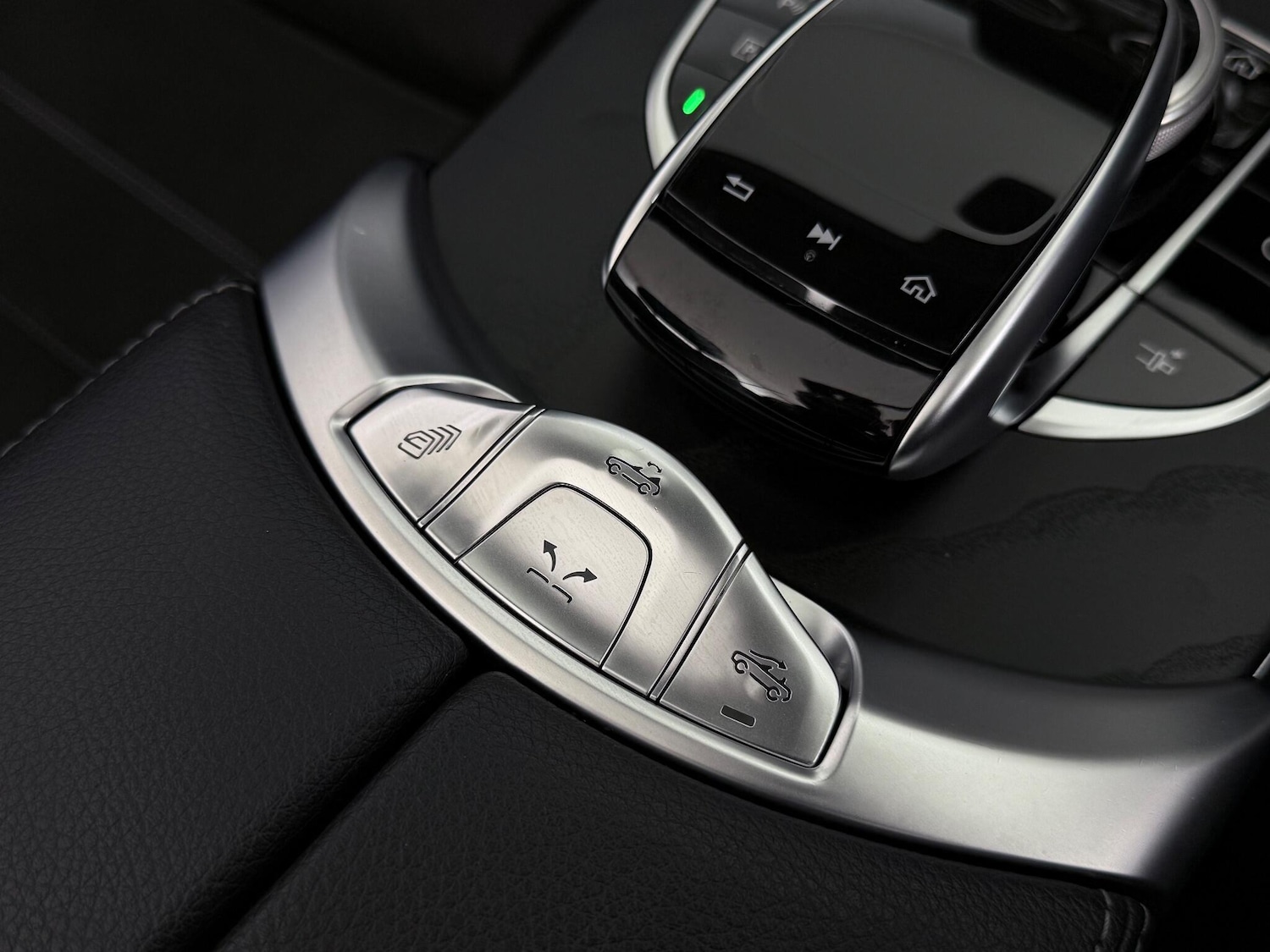 Used Mercedes-Benz C Class 2019 for sale - 76468588: Photo 41