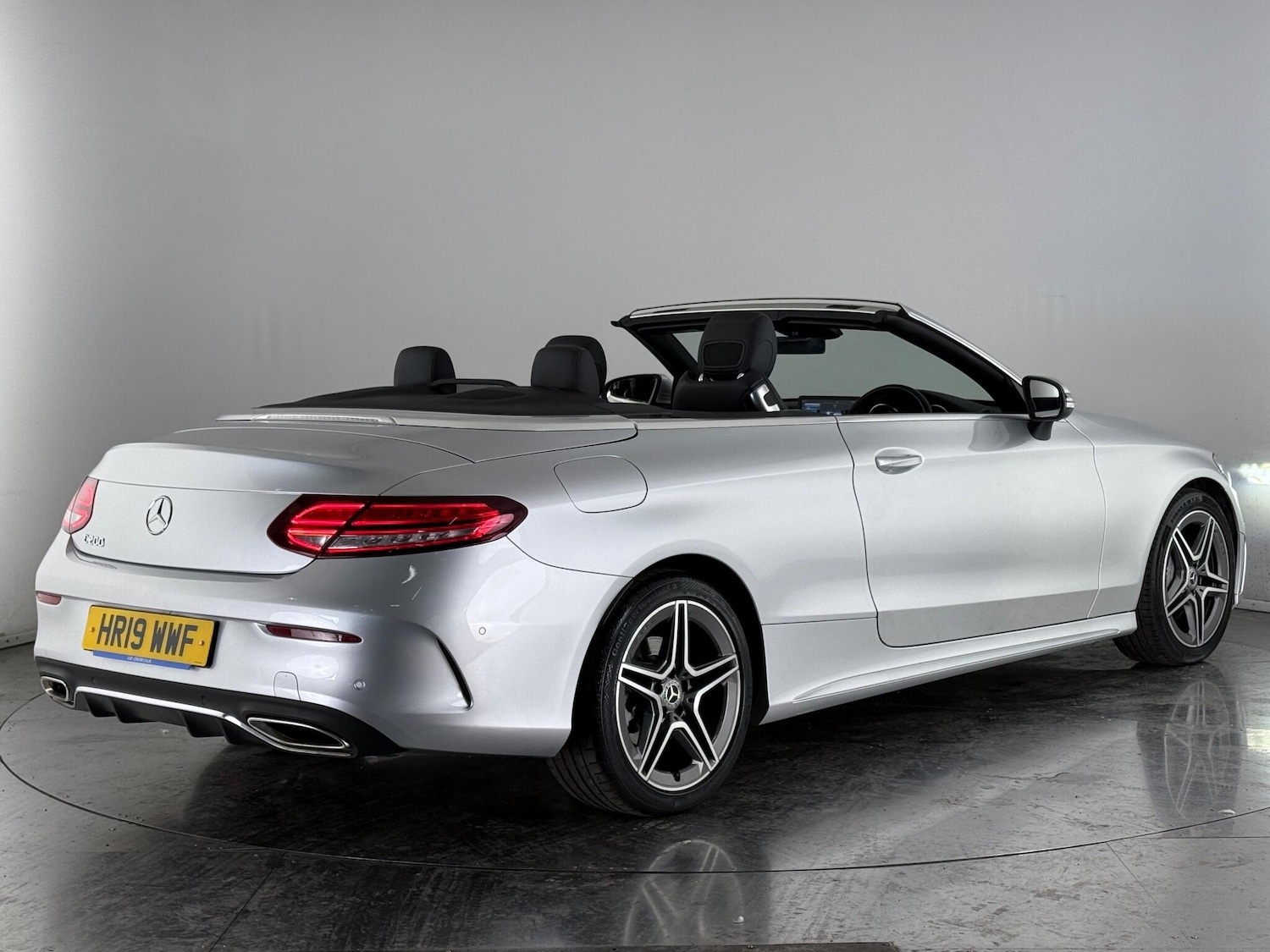 Used Mercedes-Benz C Class 2019 for sale - 76468588: Photo 5