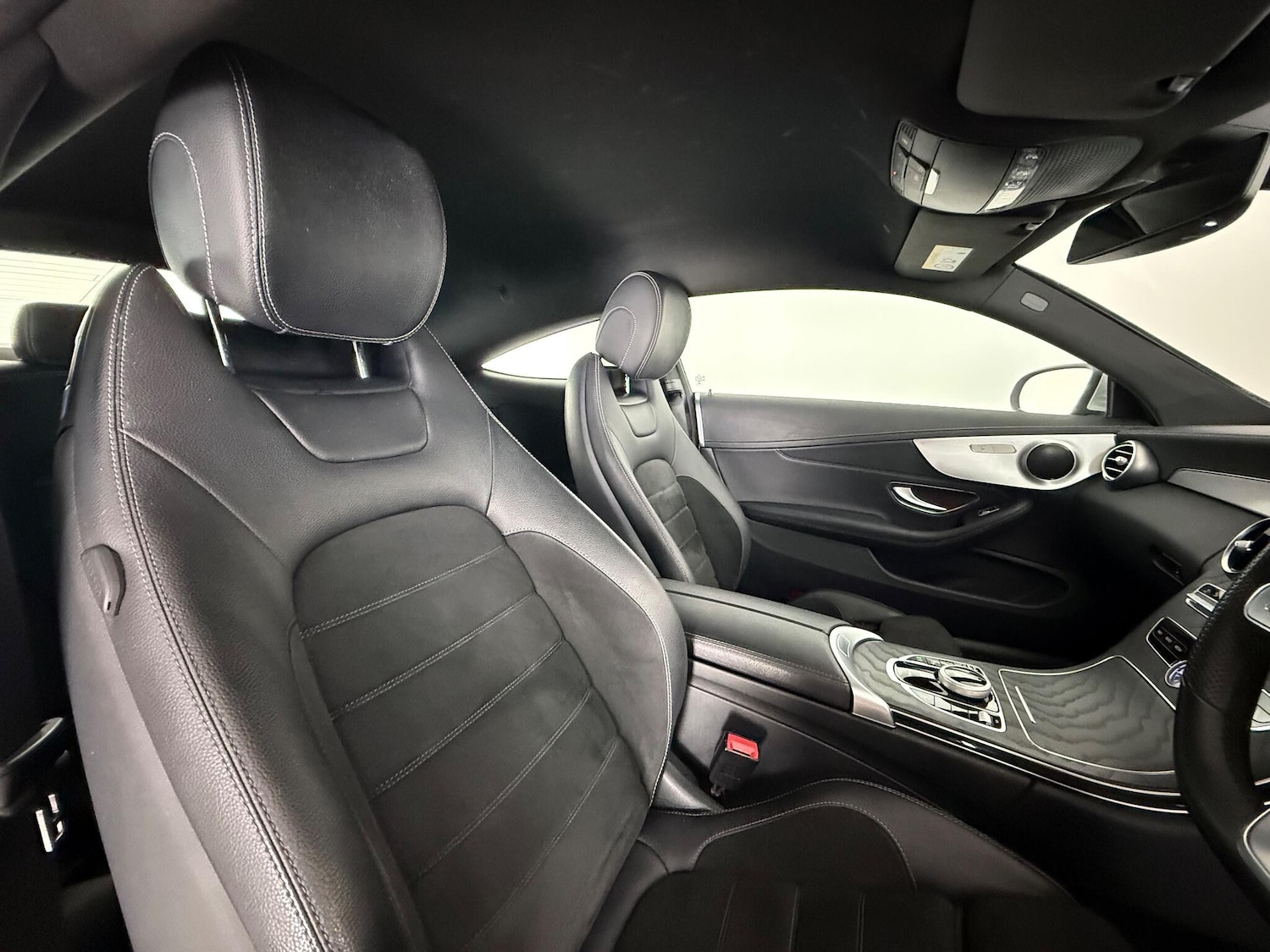 Used Mercedes-Benz C Class 2019 for sale - 77555766: Photo 10