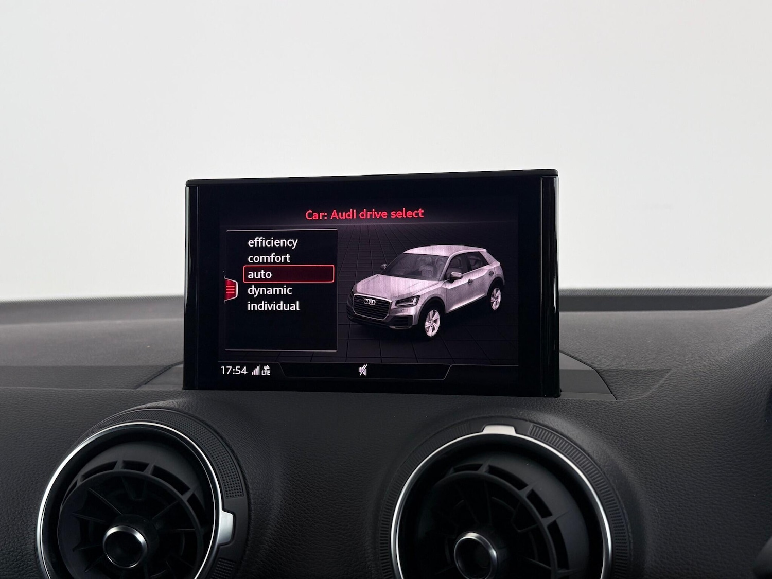 Used Audi Q2 2019 for sale - 77180829: Photo 17