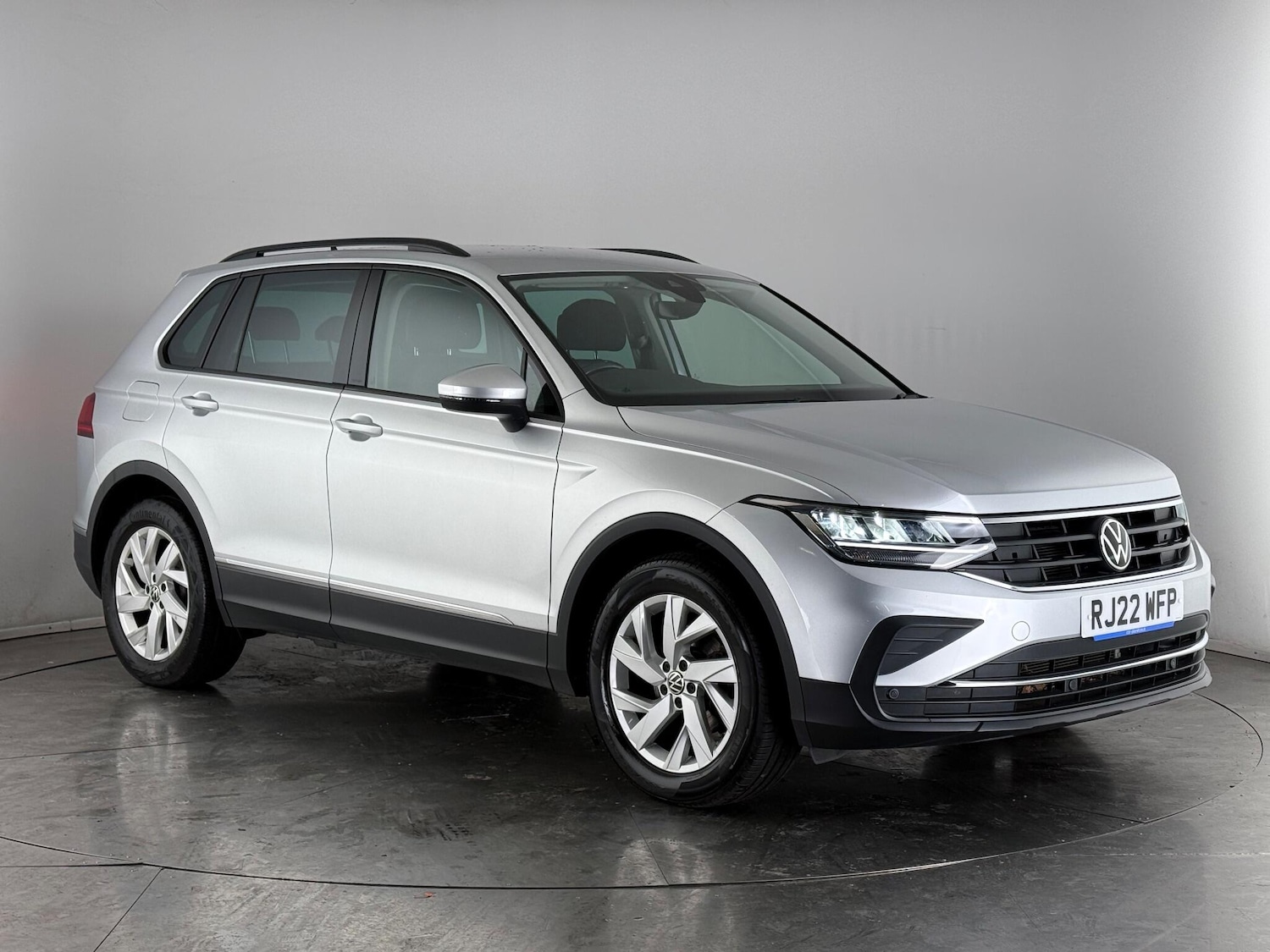 Used Volkswagen Tiguan 2022 for sale - 76468473: Photo 1